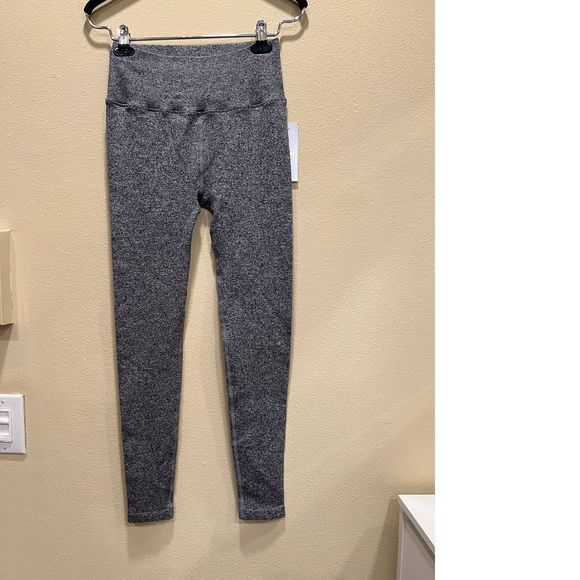 NEW M/L Spiritual Gangster Love Sculpt Legging Heather Grey REVOLVE MSRP $98 - Picture 5 of 7
